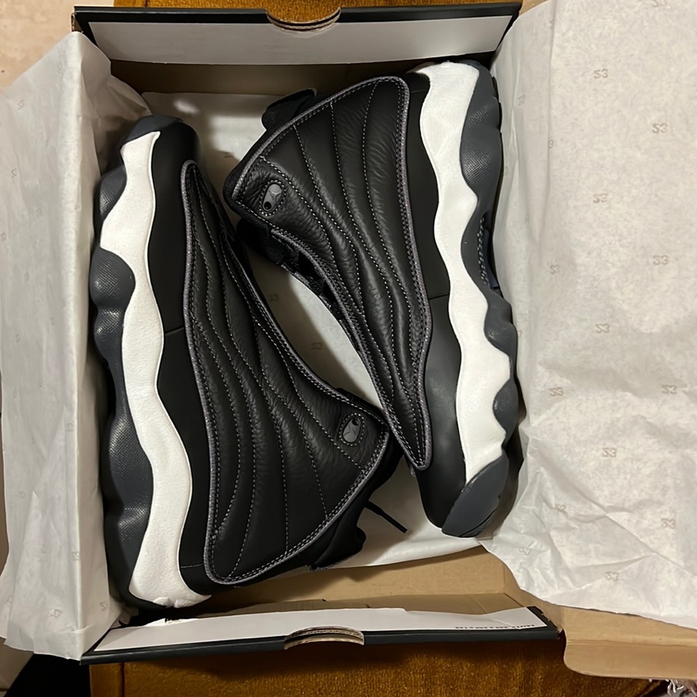 JORDAN PRO STRONG NEW